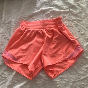 Sunset Lululemon hotty hot shorts!
